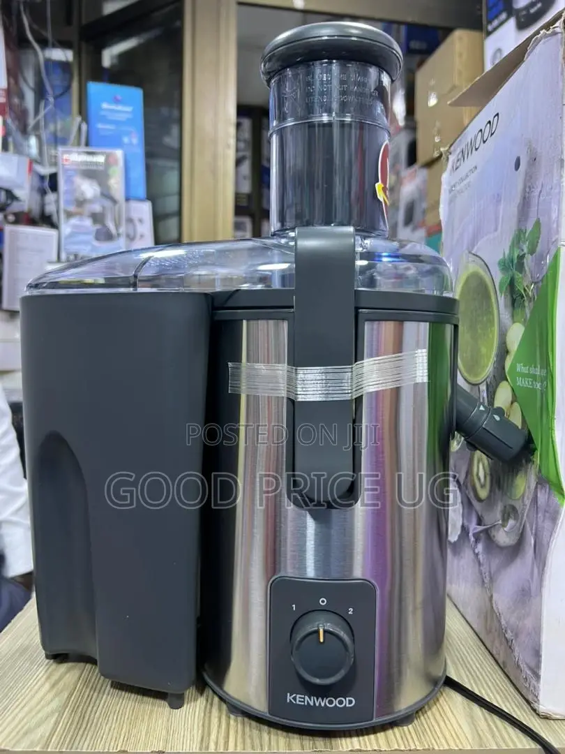 Kenwood Accent Collection Jem50 Juice Extractor in Silver and Black