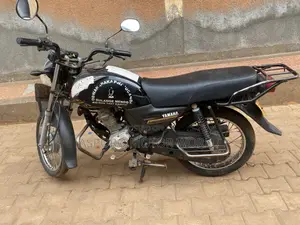 Yamaha Crux 2020 Black