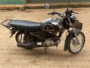 Yamaha Crux 2020 Black
