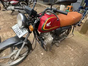 Honda XL 125 2023 Red