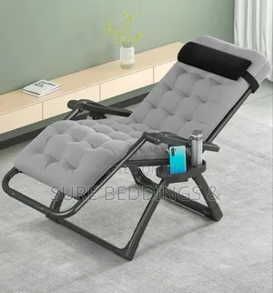 Majestic Foldable Chair