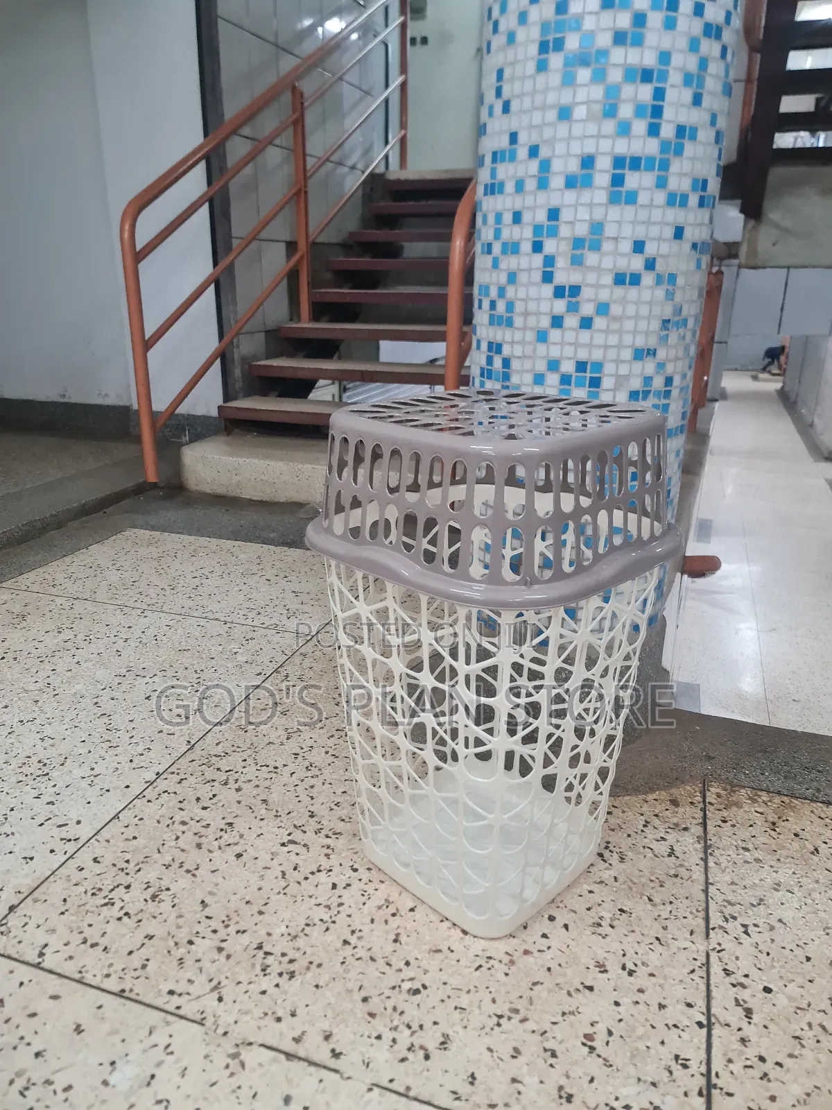 Cream Plastic Loundary Baskets Plastic Loundary Baskets