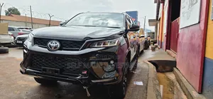 New Toyota Fortuner 2025 Black