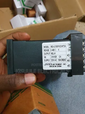 Temperature Controllers Thermostat C-100 48x48mm Surface Frame