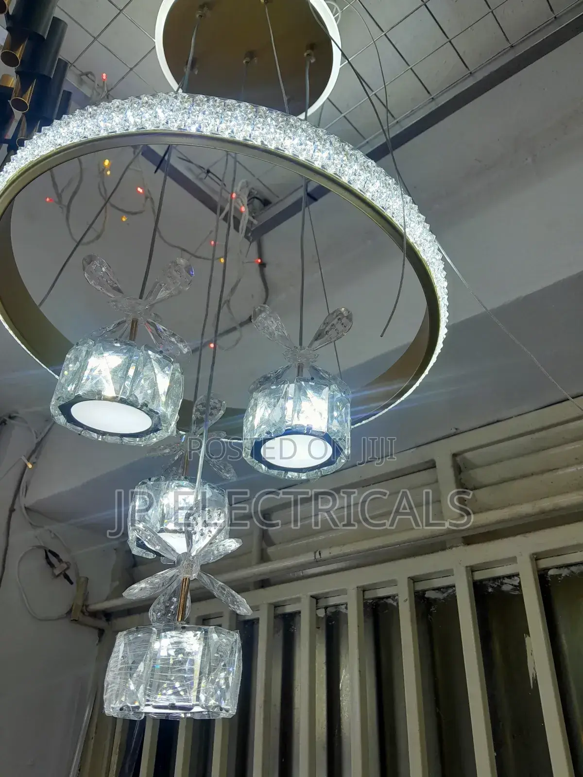 Pendant Worm Light