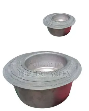 8 Piece Set of Aluminum Saucepans