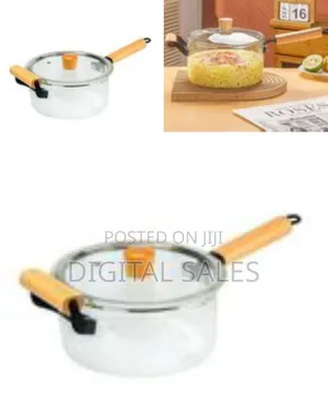 Elegant Clear Glass Saucepan / Cooking Pot With Wooden Handle