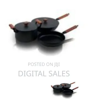 Premium Non-Stick Cookware Set With Wood-Accented Handles (3-Piece)