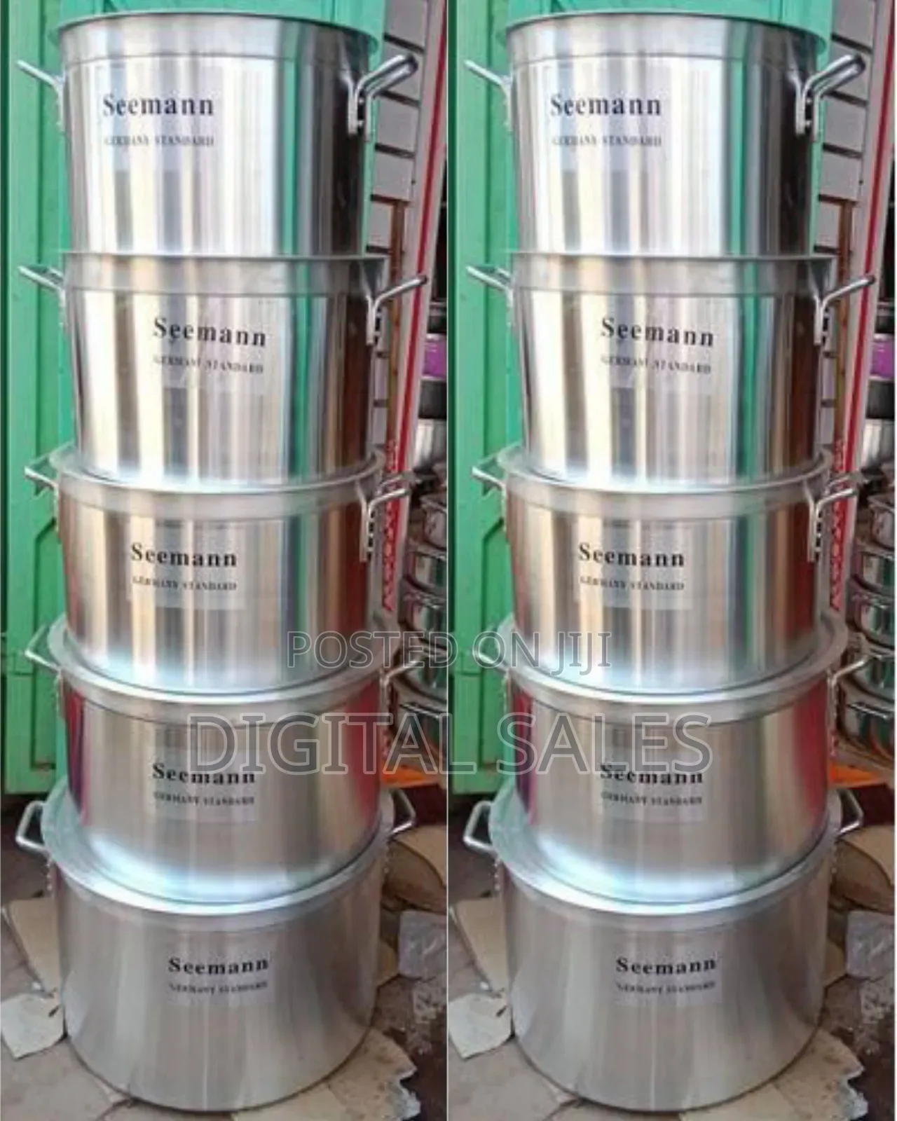 10 Piece Set of Heavy Duty Large Saucepans