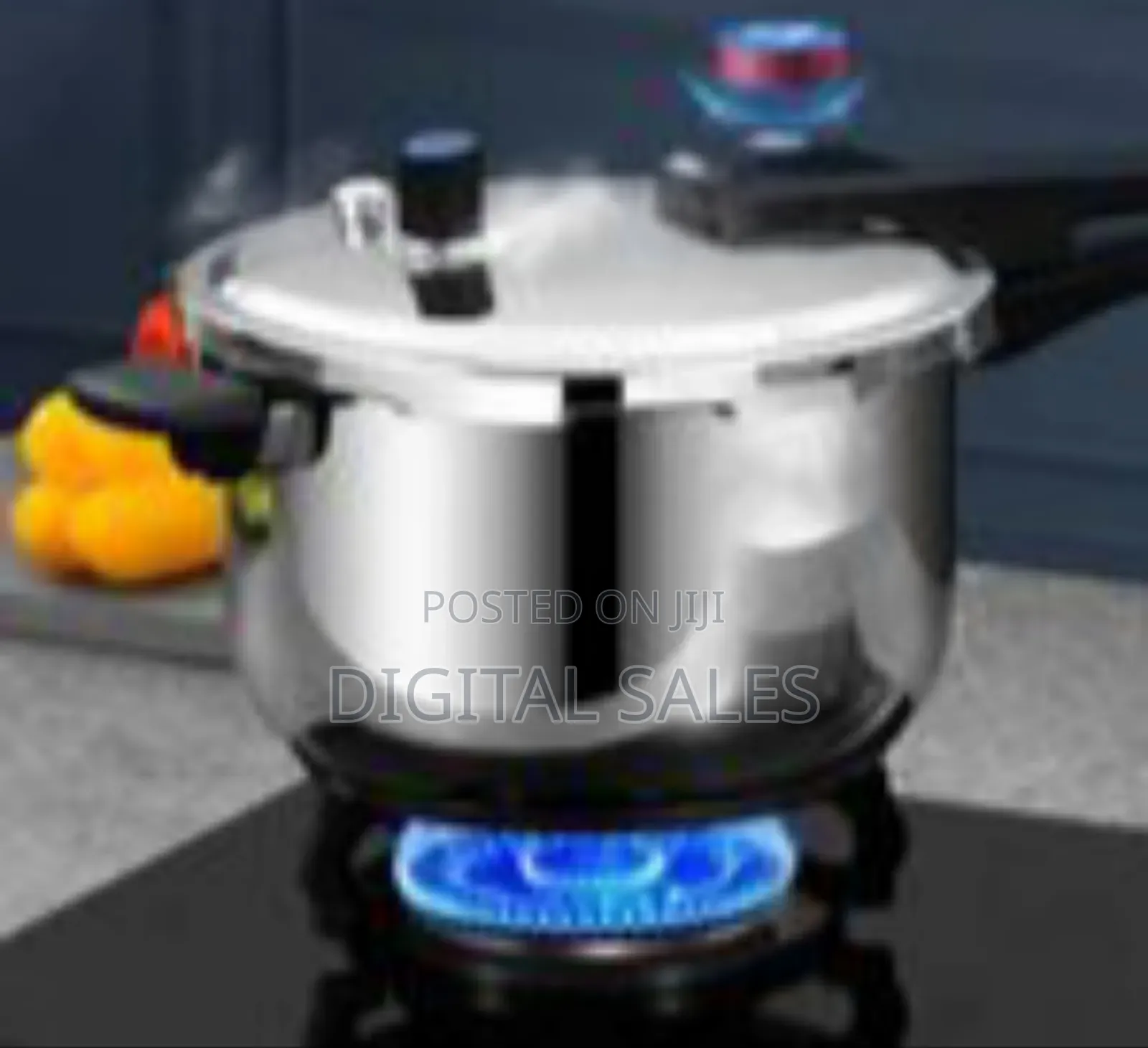 Modern Pressure Cooker With Wood-Effect Handles