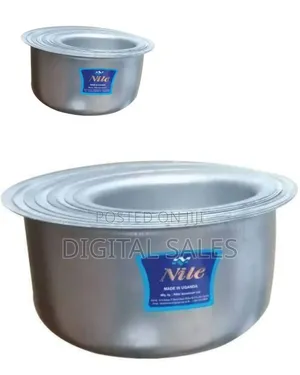 8 Pieces Set of Aluminum Saucepans