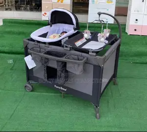 Multifunctional Kidilo Baby Bed With Its Own Bassinet.