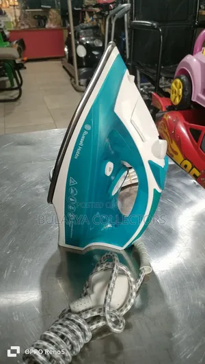 Uk Used Russell Hobbs Supreme Steam Traditional Iron, 2400w.