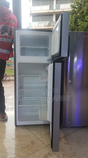 Hisence 160litres Fridge Freezer
