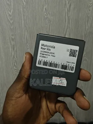 Motorola Razr 50 256 GB Black