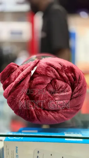 Fleece Blanket(Maroon)
