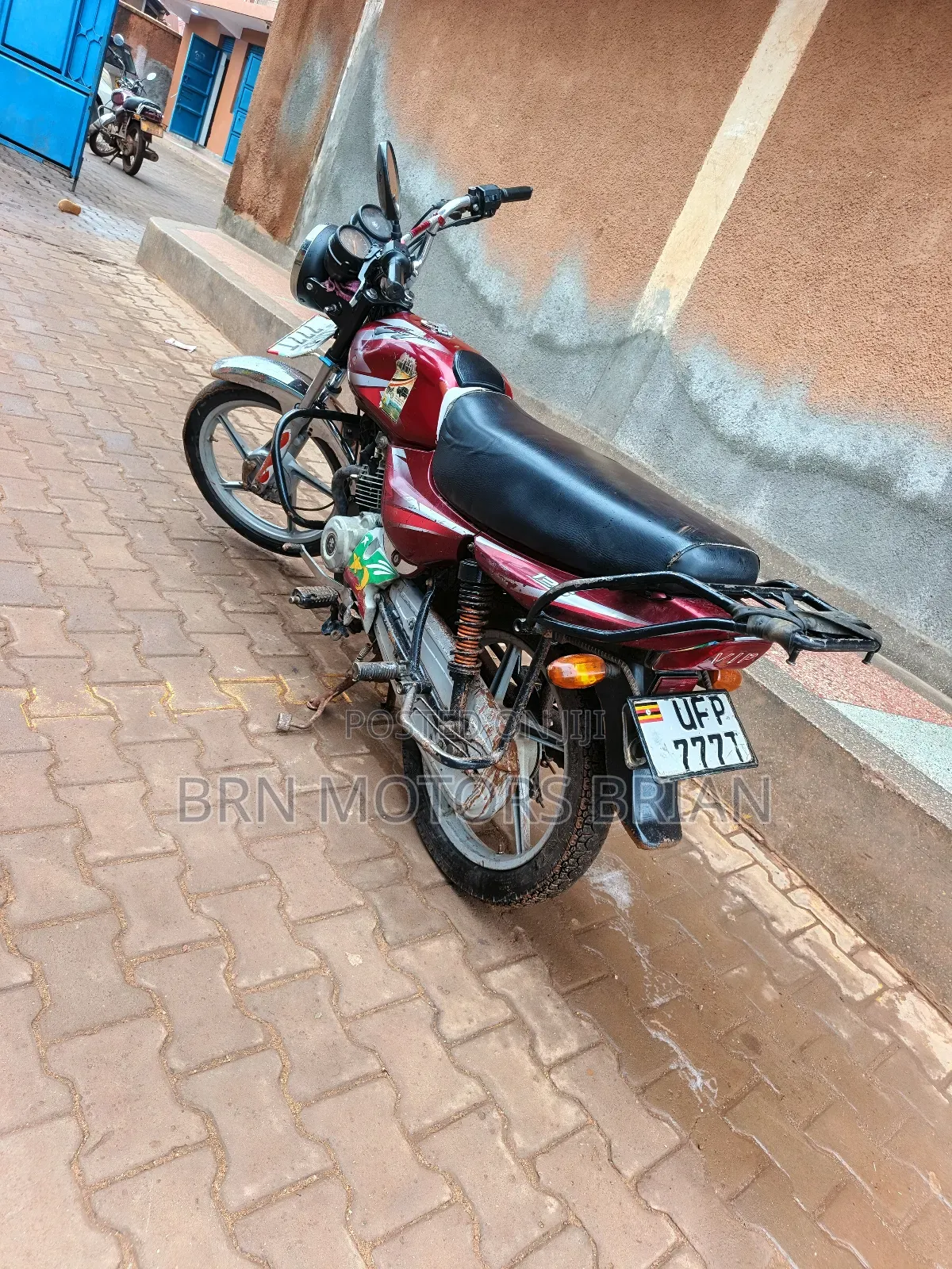 Bajaj Boxer 125 2023 Red