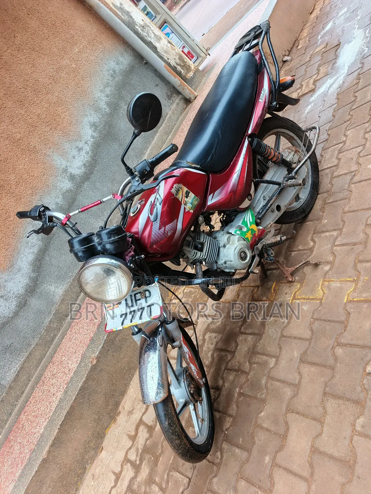 Bajaj Boxer 125 2023 Red