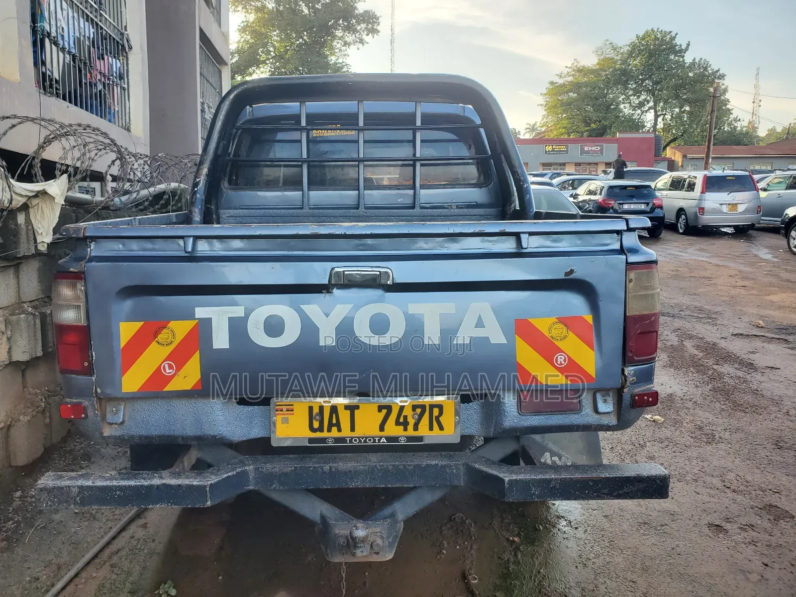 Toyota Hilux 2002 Gray