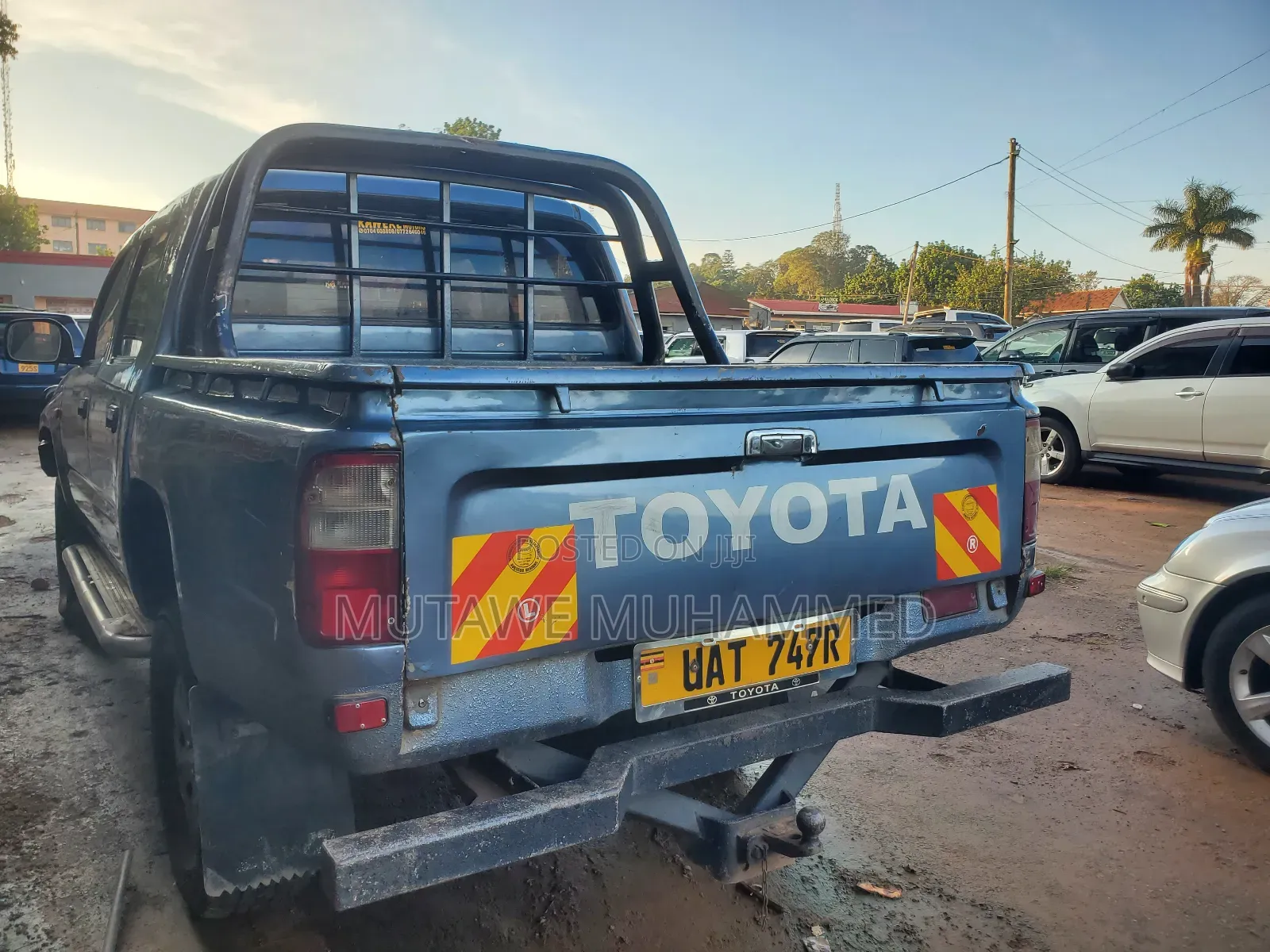 Toyota Hilux 2002 Gray