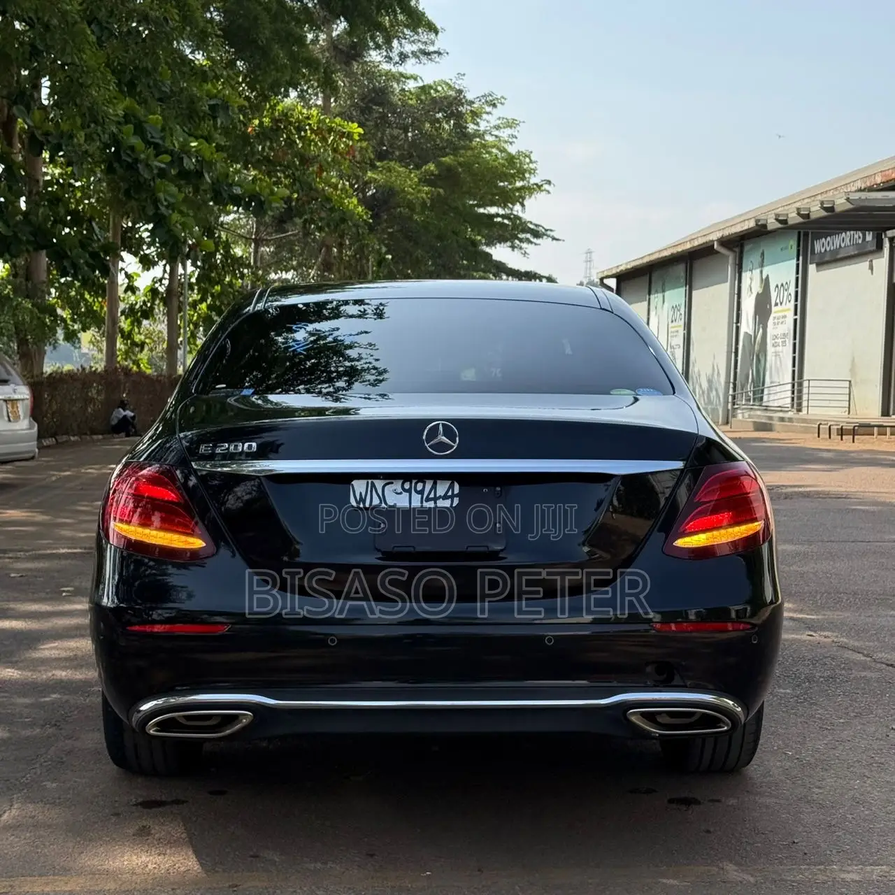 Mercedes-Benz E200 2016 Black