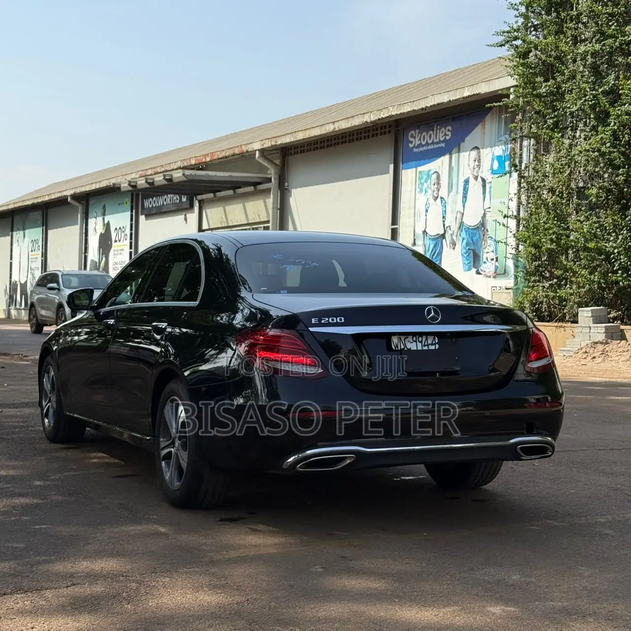 Mercedes-Benz E200 2016 Black