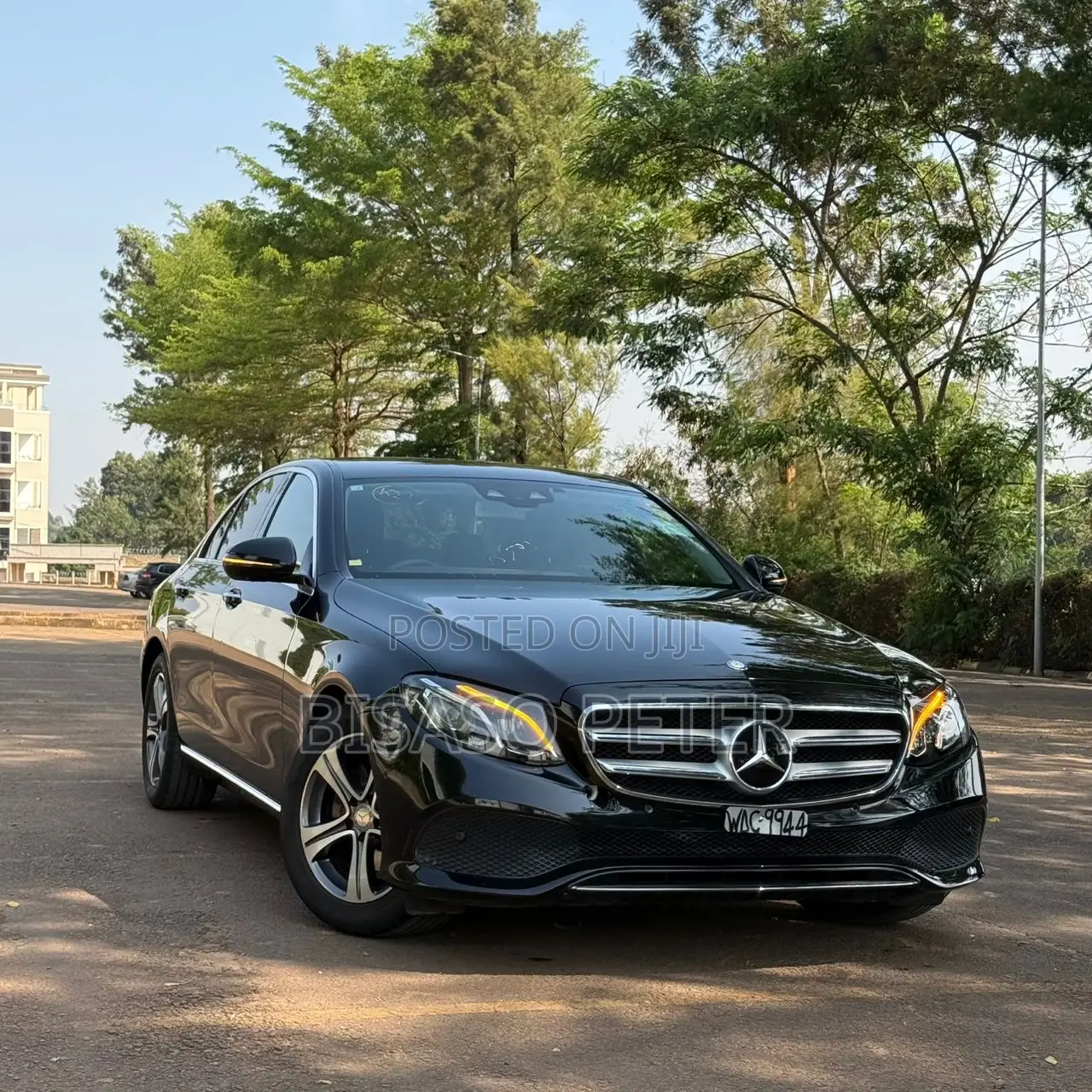 Mercedes-Benz E200 2016 Black