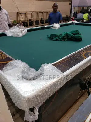 Brand New Pooll Tables