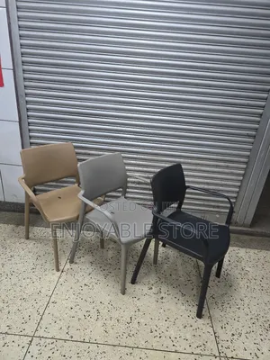 4leged Plastic Chairs Plastic Chairs
