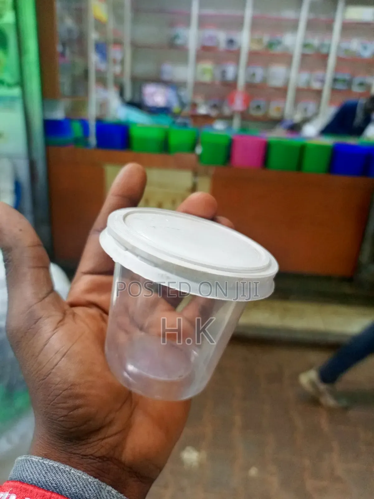 Disposable Plastic Cup With a Lid - 50pcs