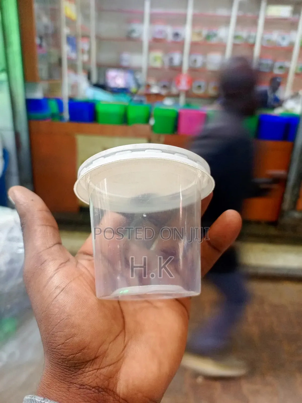 Disposable Plastic Cup With a Lid - 50pcs