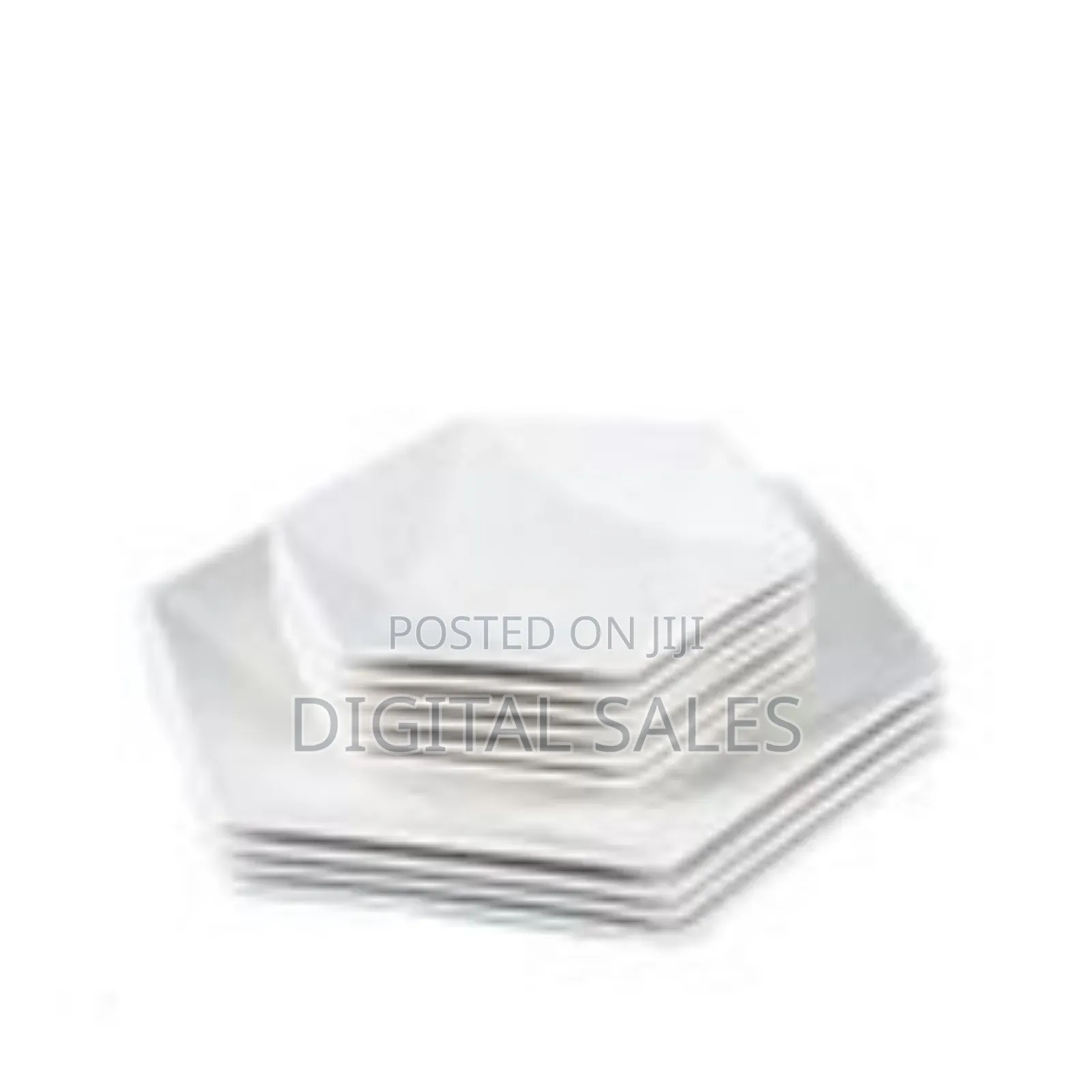 24 Piece Set of Elegant Hexagonal Ceramic Dinnerware