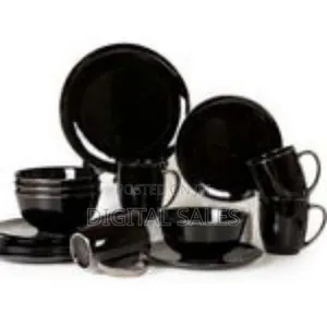 16-Piece Lovecasa Round Black Dinnerware Set - Black