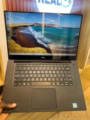 Laptop Dell Precision 5520 16GB Intel Core I5 SSD 512GB