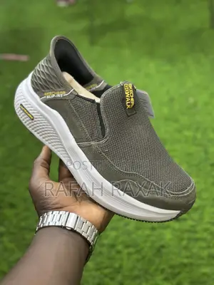 Original Skechers Go Walk Slip-ins Walking Sneakers