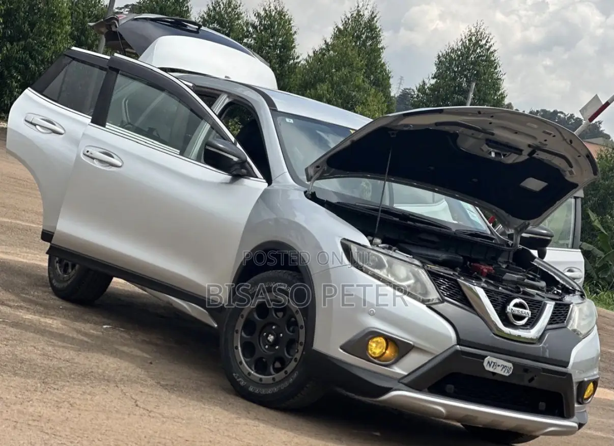 Nissan X-Trail 2.0 Petrol AWD 2016 Silver