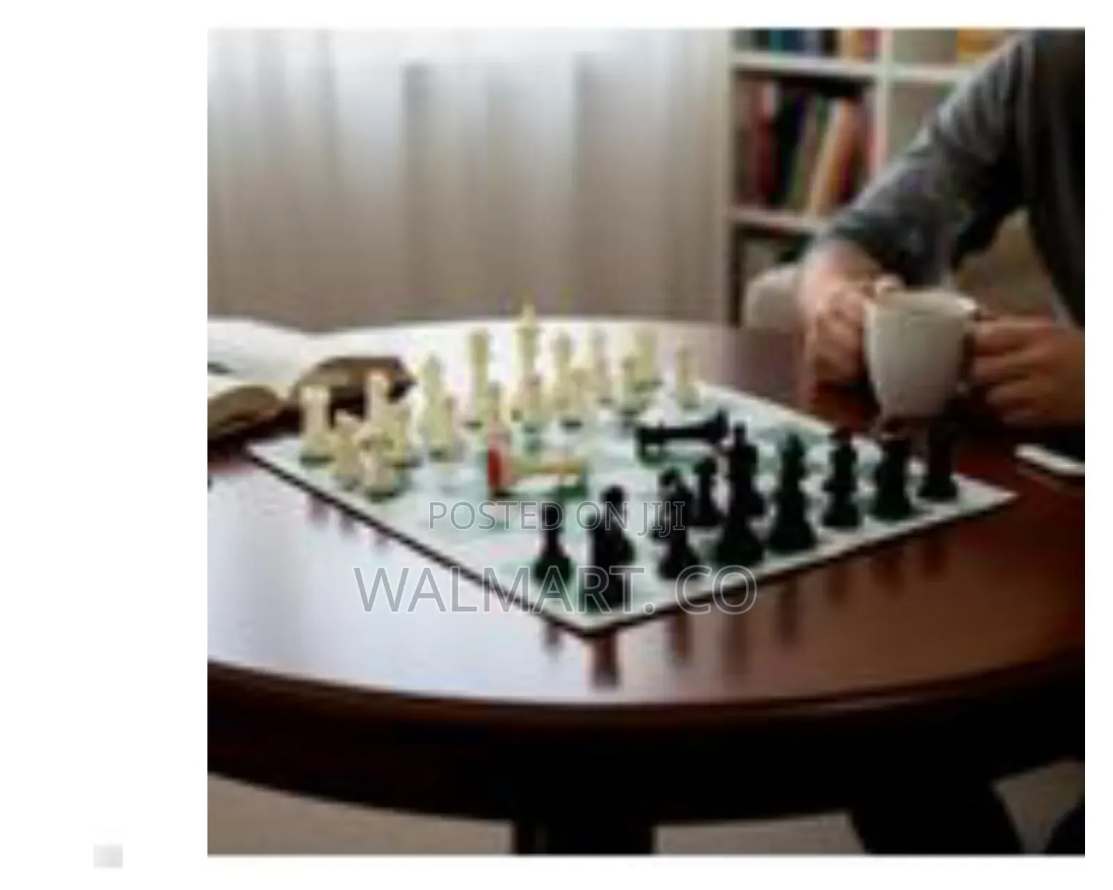 51cmx 51cm Foldable Tournament Chess Set With Solid Plastic Pieces