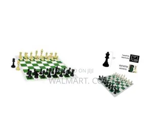43x 43cm Foldable Tournament Chess Set With Two Extra Queens