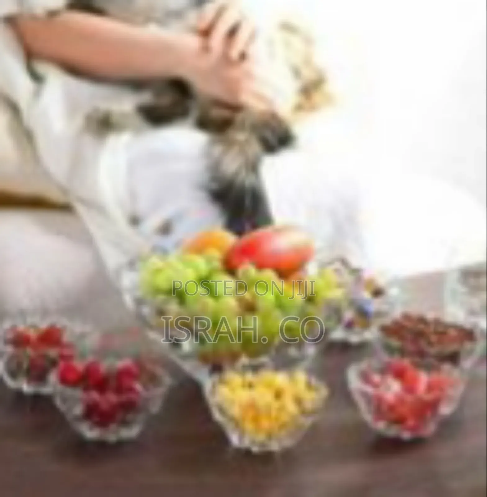 7-Piece Elegant Pressed Glass Serving Bowl Set
