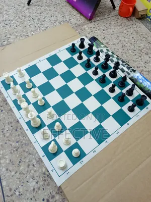 Portable Roll-Up Chess Set Big