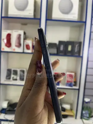 Sharp Aquos Sense 32 GB Black