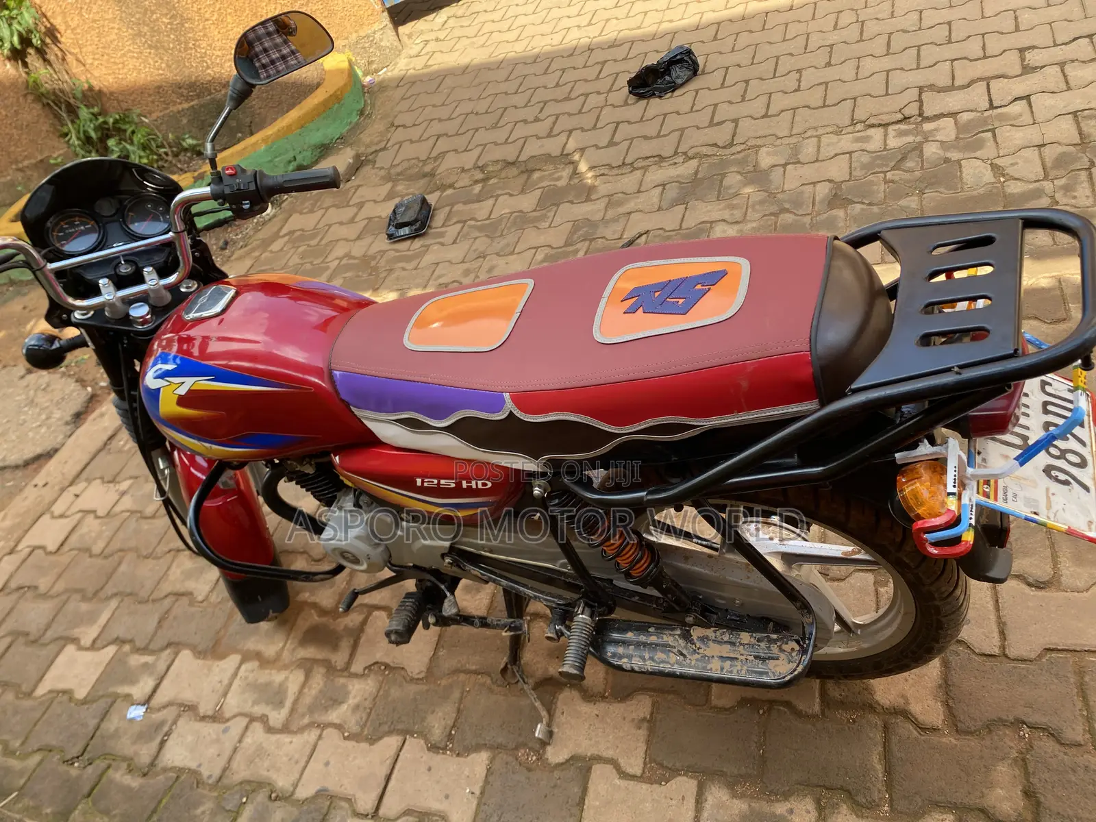 Bajaj CT 125X 2025 Red