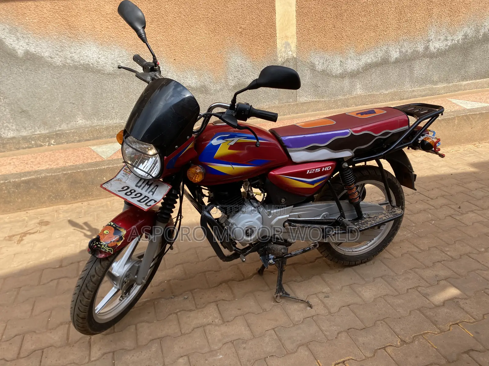 Bajaj CT 125X 2025 Red