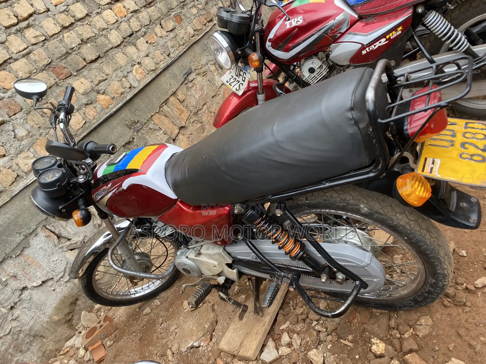 Bajaj Boxer 100 2018 Red