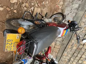 Bajaj Boxer 100 2018 Red