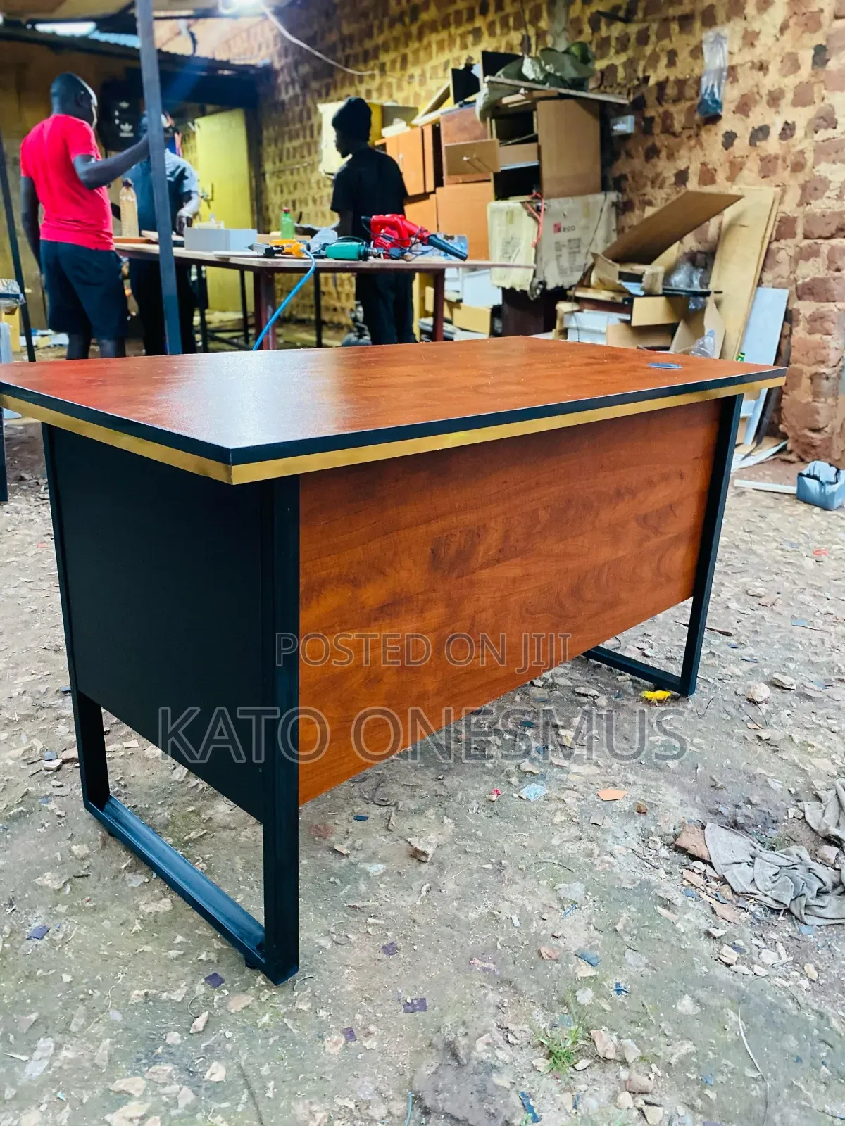 Office Desk With Metallic Stands