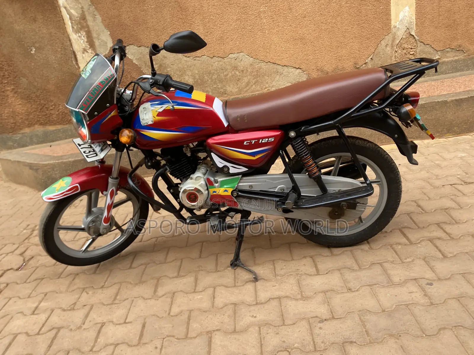 Bajaj CT 125X 2023 Red