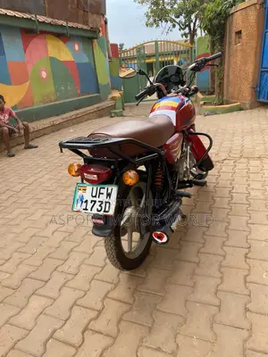 Bajaj CT 125X 2023 Red