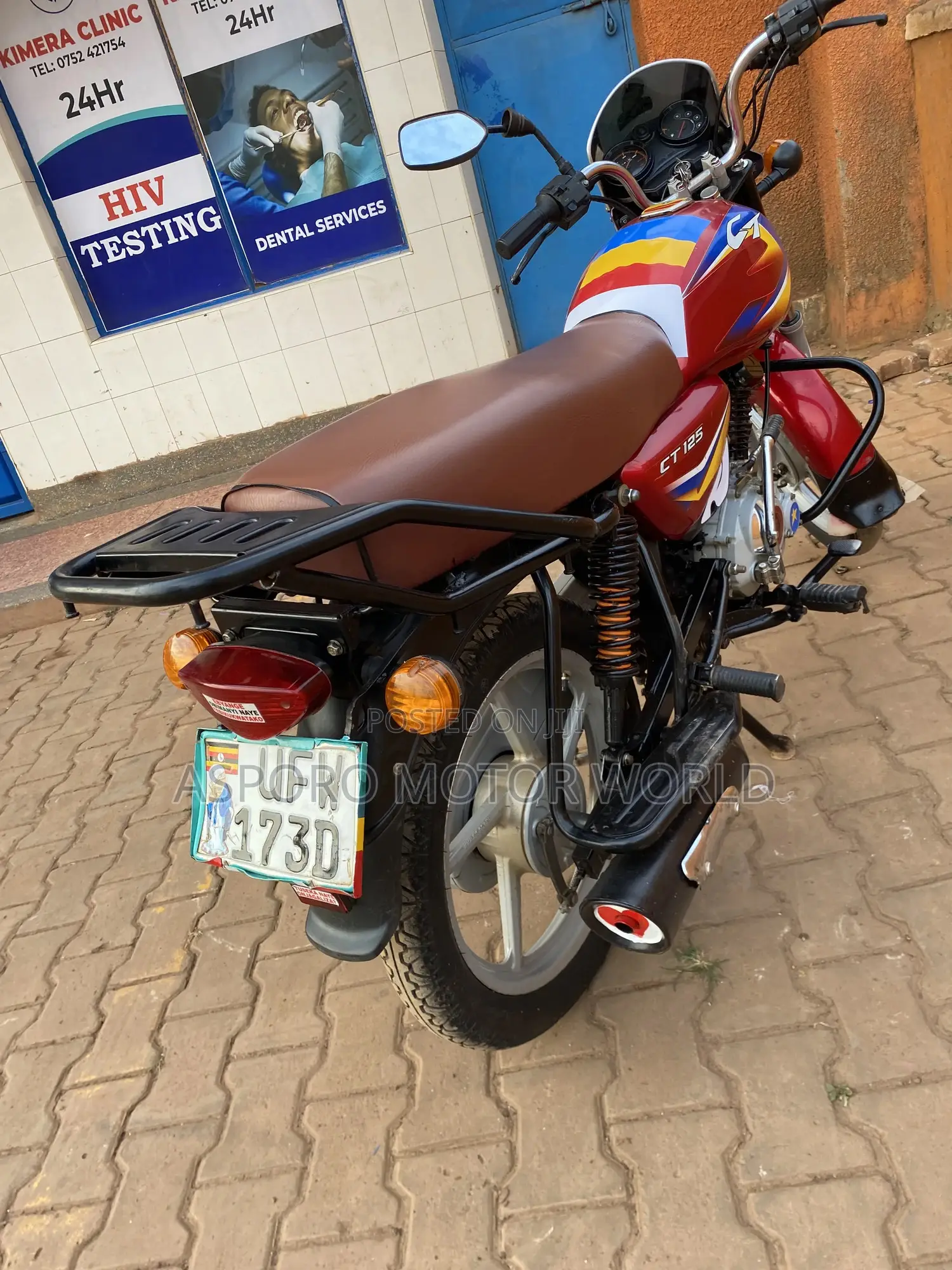 Bajaj CT 125X 2023 Red