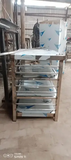 Big Stainless Steel Rack With Shelves
